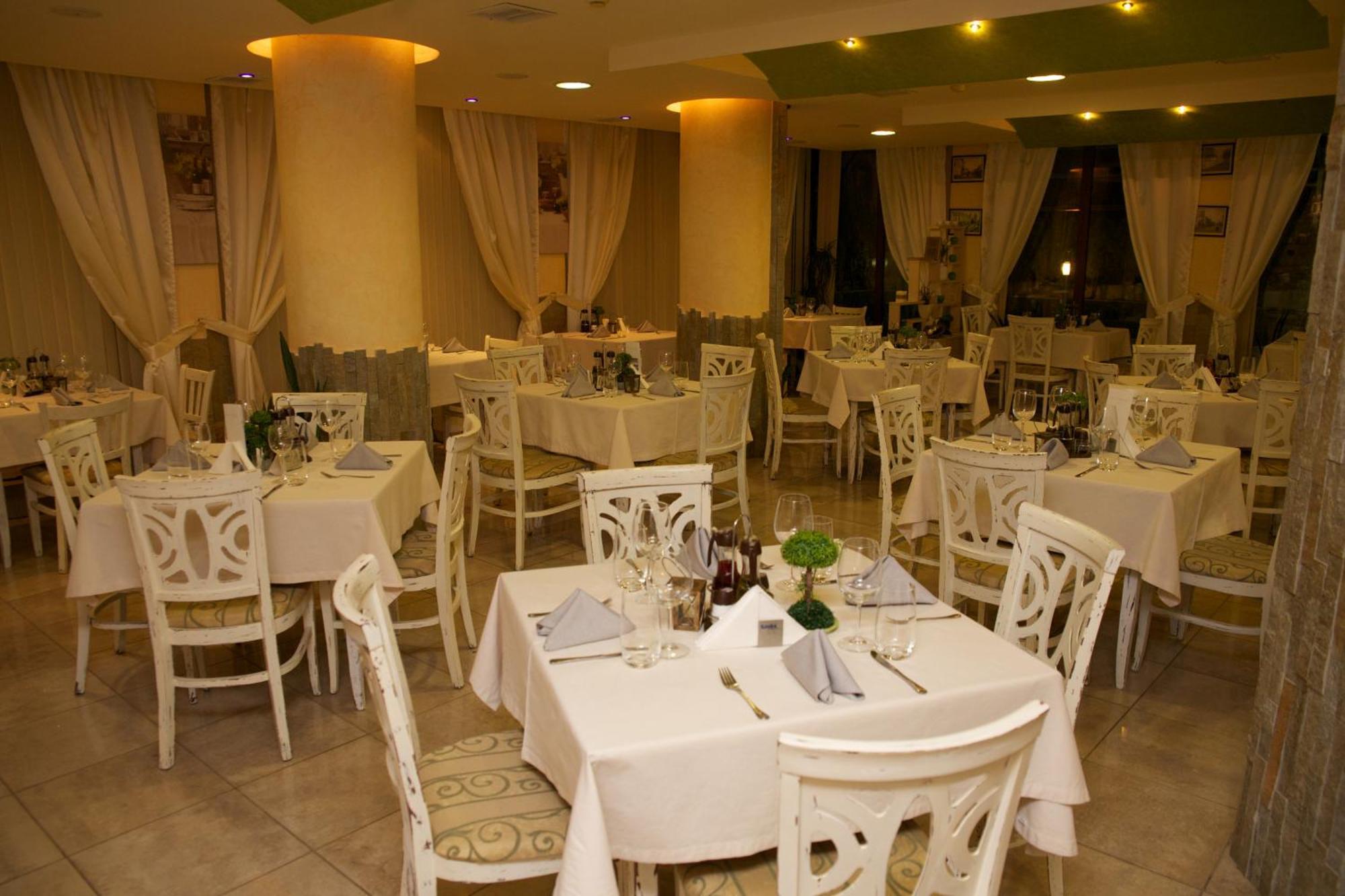 Fors Hotel 2*
